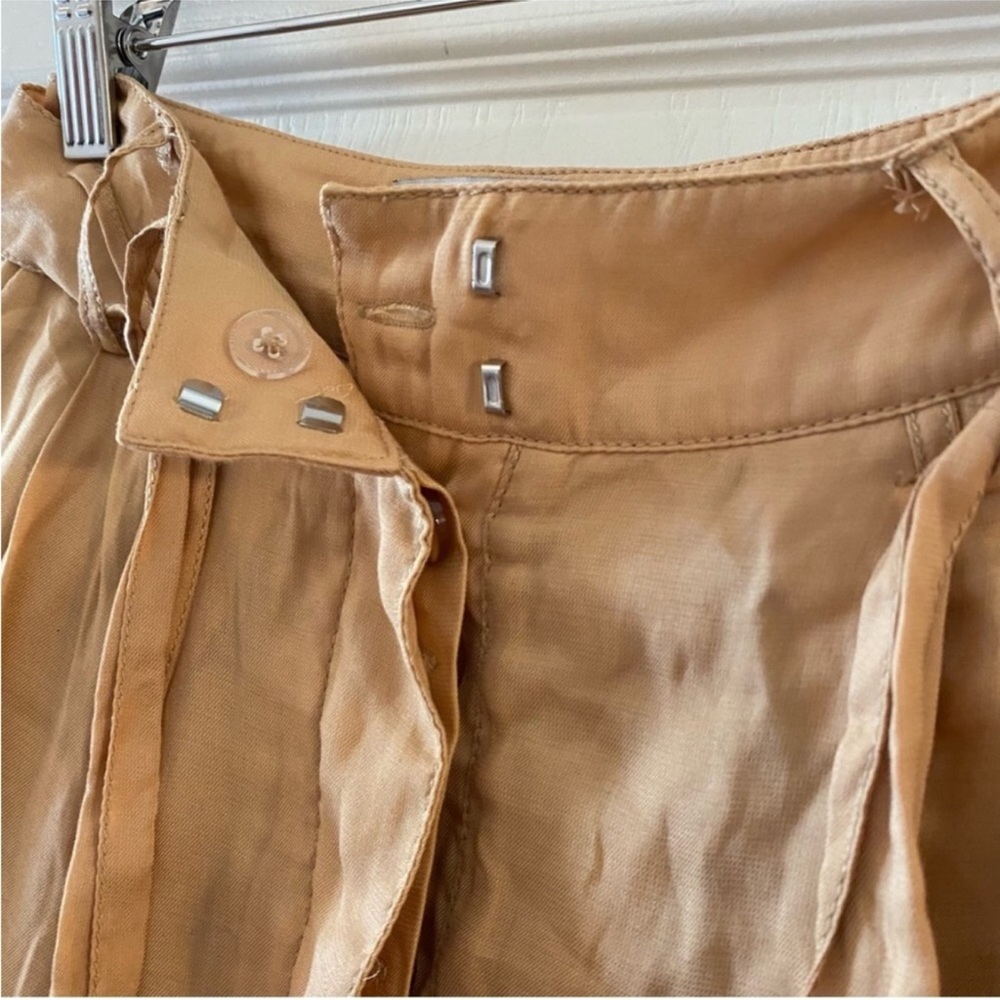 L'ACADEMIE The Danette Bronze Button Fly Belted High Rise Trousers - Picture 11 of 13